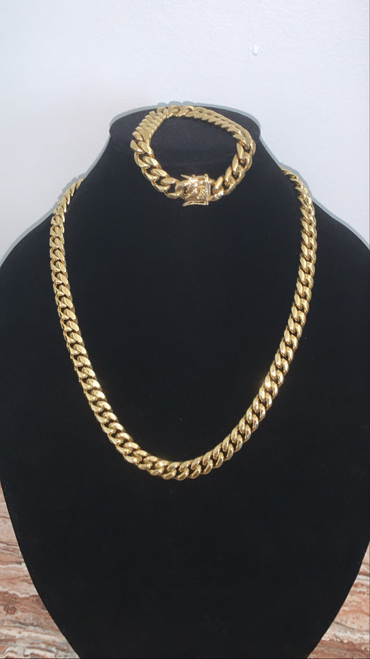 New set 2 pcs. 14k on stainless steel ~Cuban chain and bracelet~